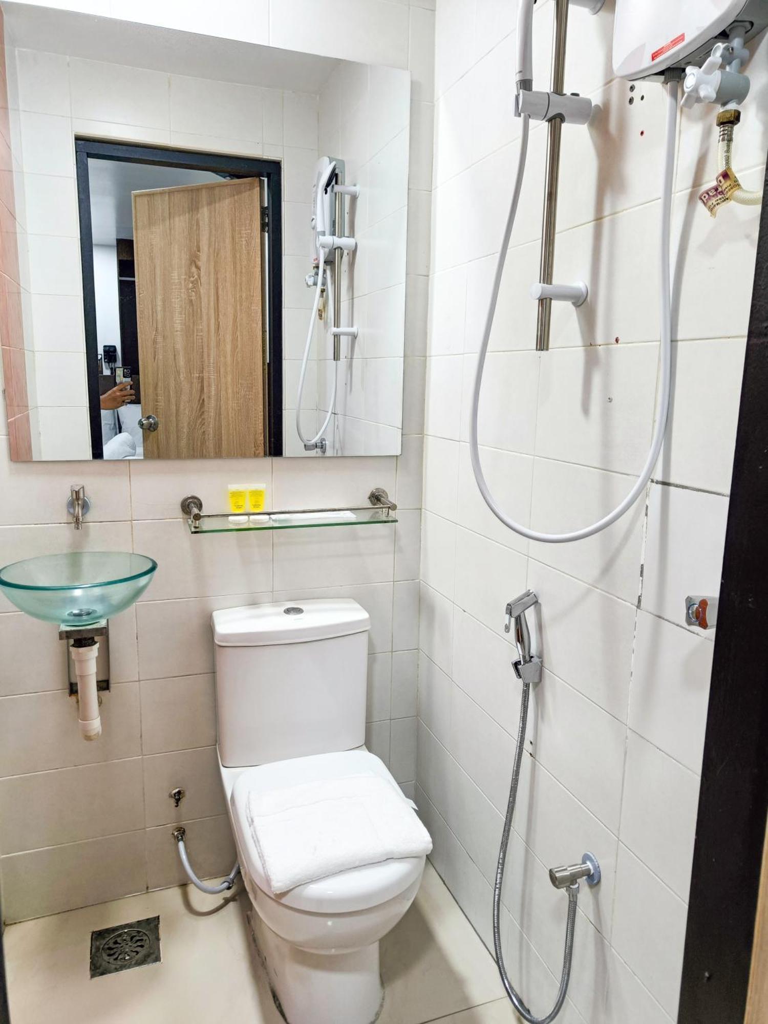 Red Velvet Inn Bukit Bintang Kuala Lumpur Dış mekan fotoğraf